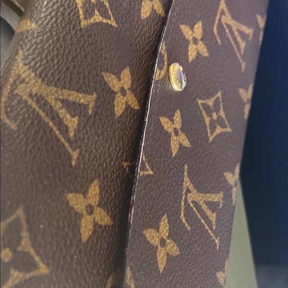 Louis Vuitton Brown Monogram Wallet - Picture 16 of 16